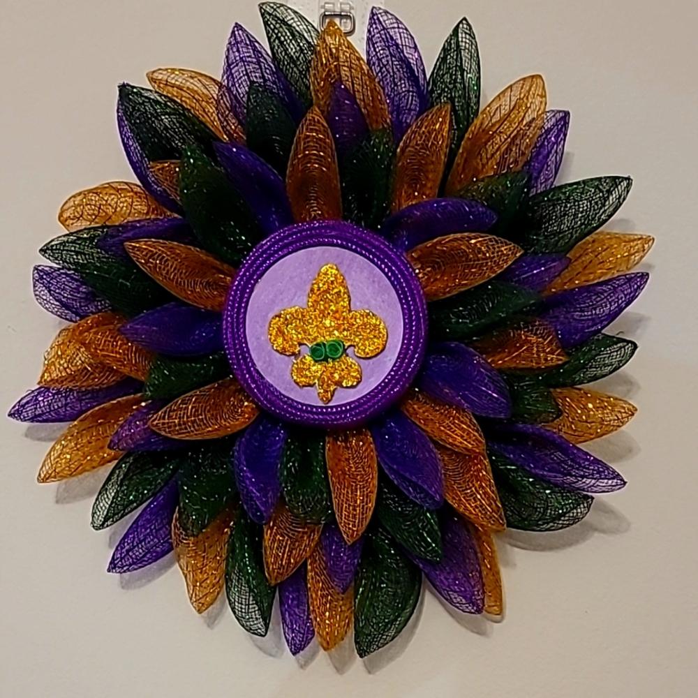 Colorful Fleur-de-Lis Wall Decor